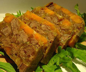 TERRINE DE BŒUF AUVERGNATE